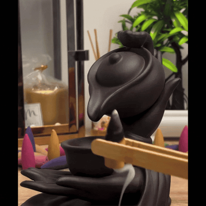 Sejura™ Siyah Zarif El Geri Akış Tütsülük